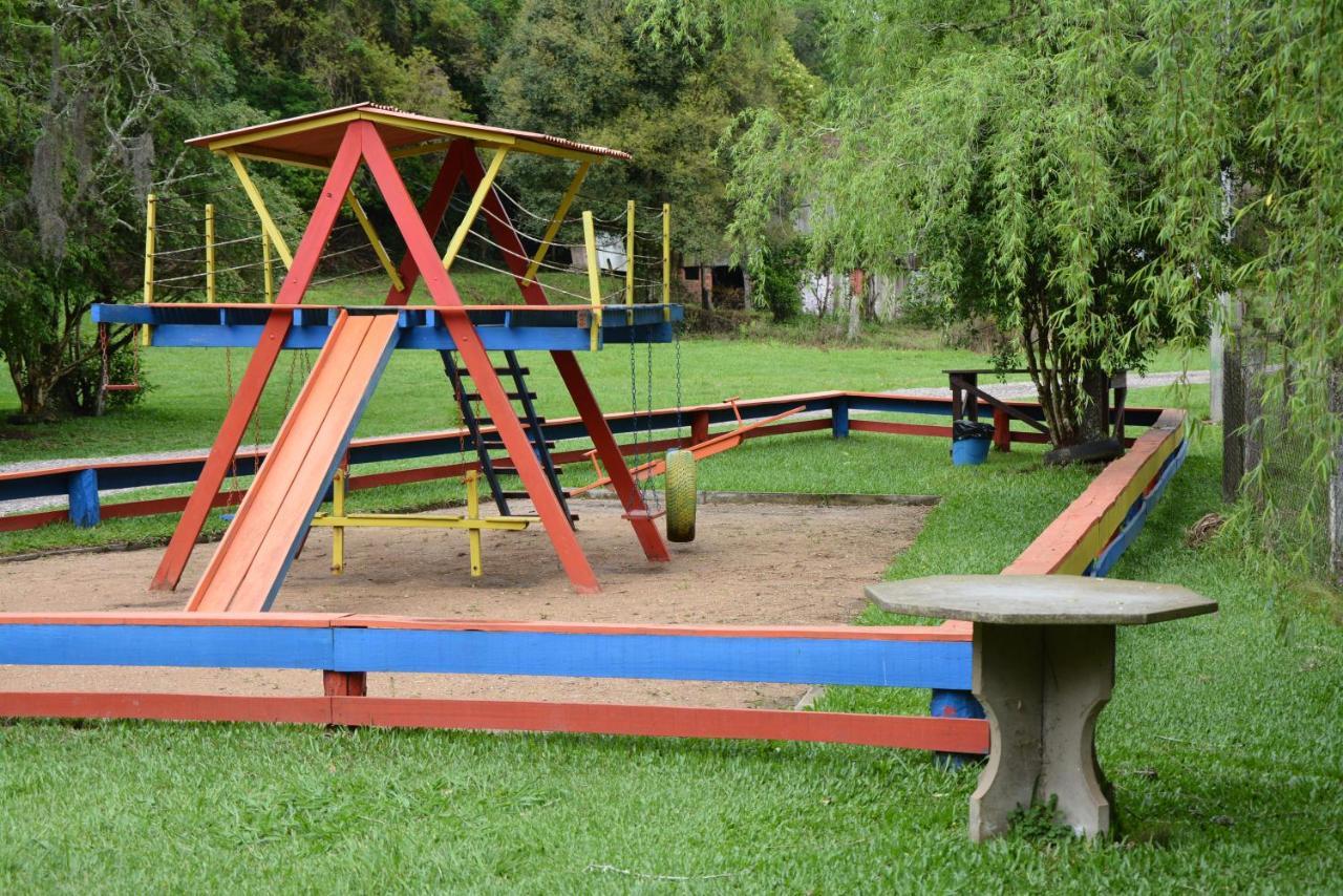 Pousada Parque Das Pitangueiras Флорес да Куня Екстериор снимка