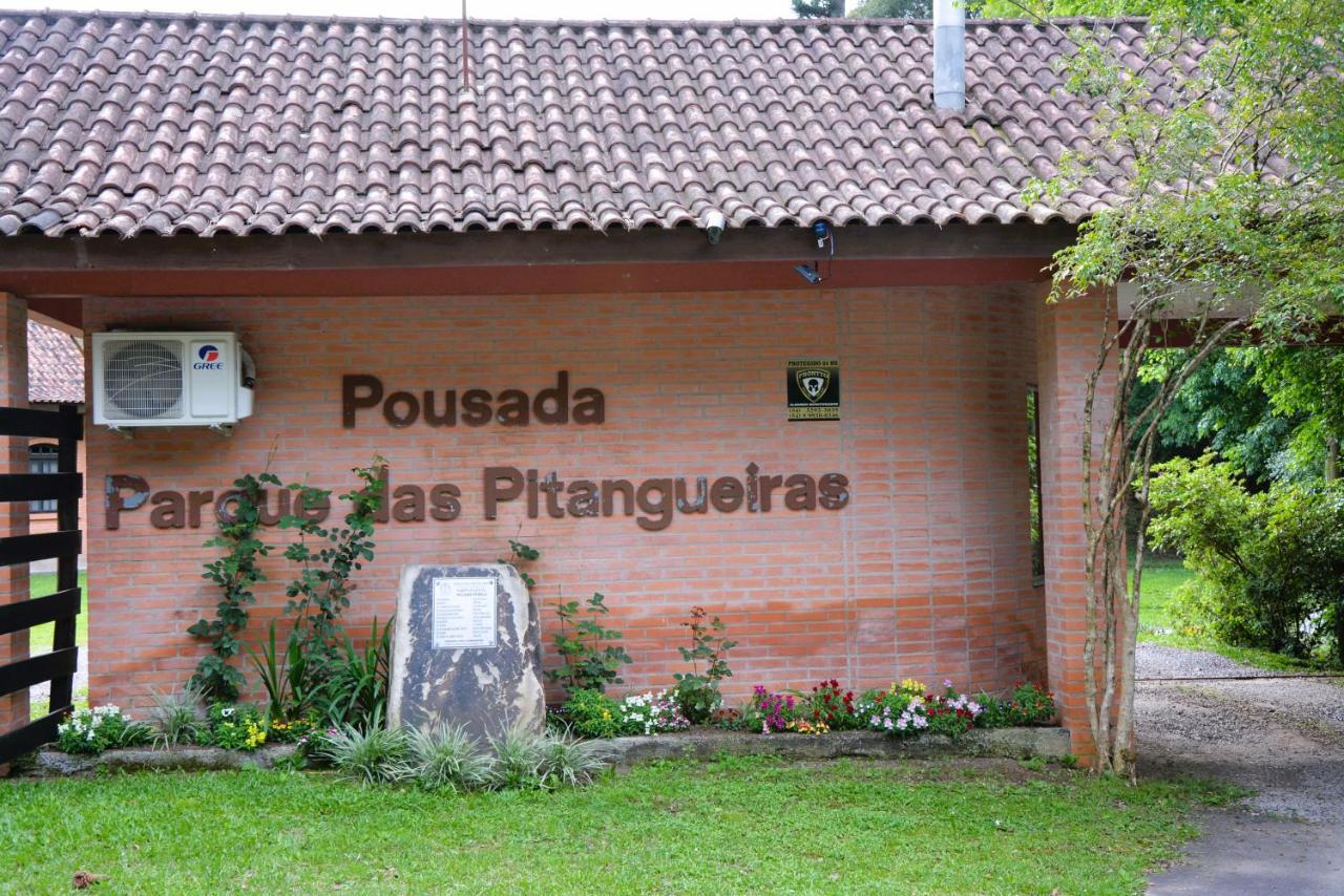 Pousada Parque Das Pitangueiras Флорес да Куня Екстериор снимка