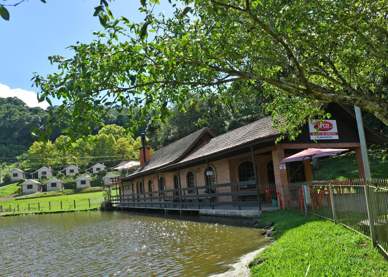 Pousada Parque Das Pitangueiras Флорес да Куня Екстериор снимка